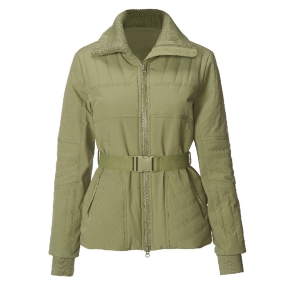 CAbi Jackets & Blazers - Cabi NWOT Ski Lift Puffer, size Large, Olive green
